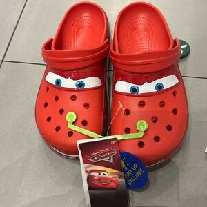 Rare Lightning Mcqueen light up crocs